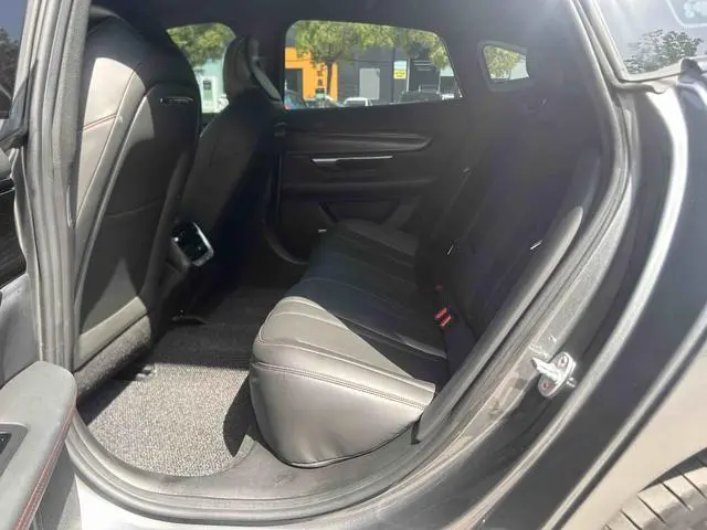 Xpeng Xiaopeng P7 562E Pengyi Performance Edition