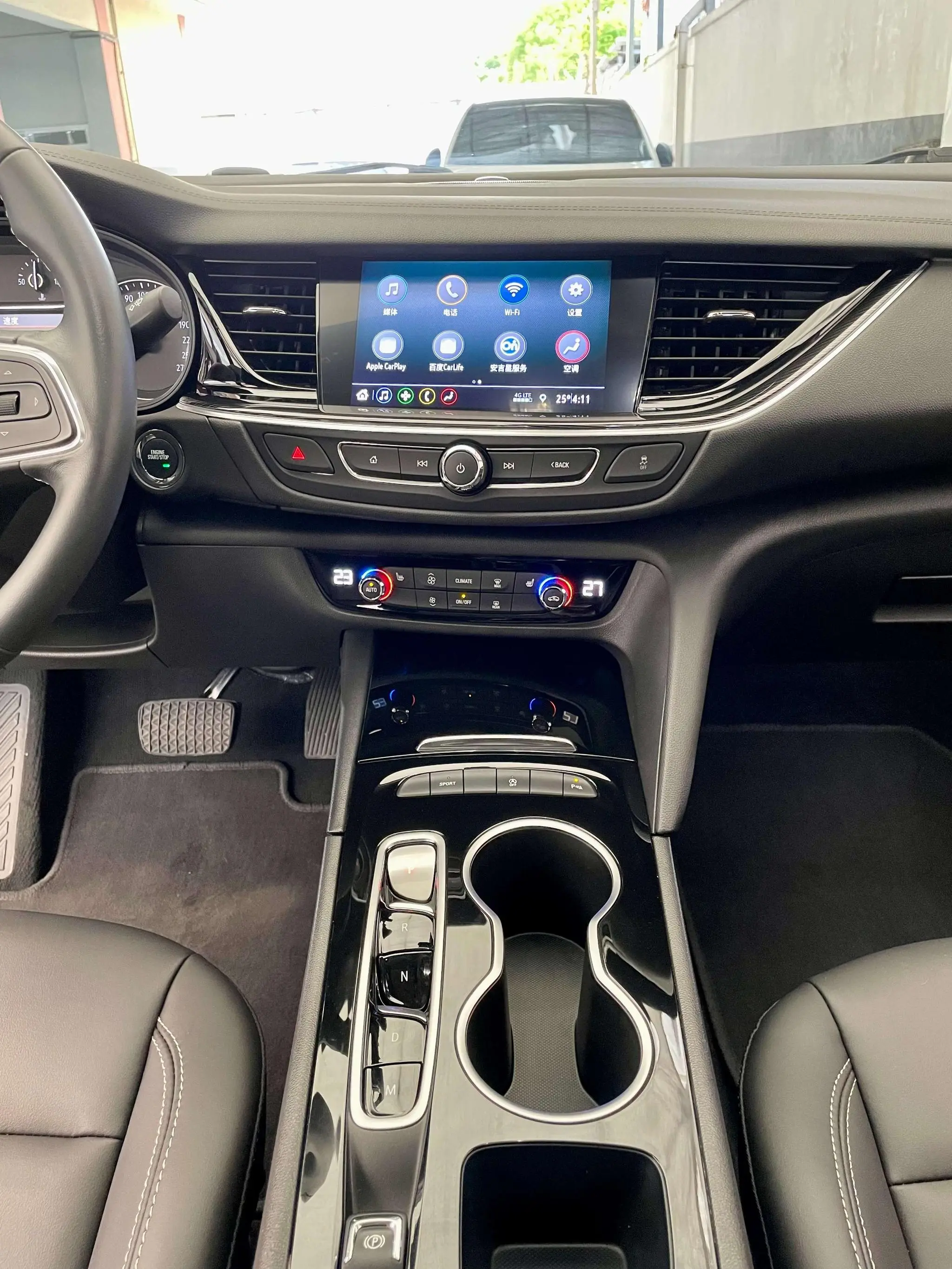 Buick Regal 25T Premium Edition