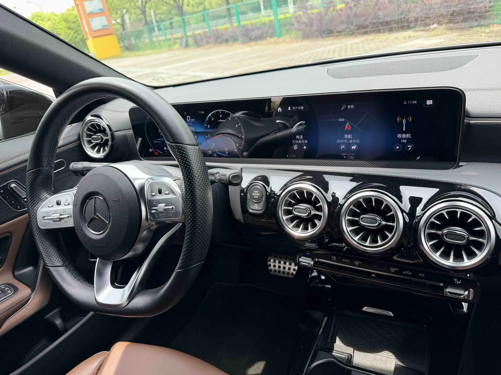 Mercedes-Benz Mercedes-Benz CLA CLA 260 4MATIC four-door coupe