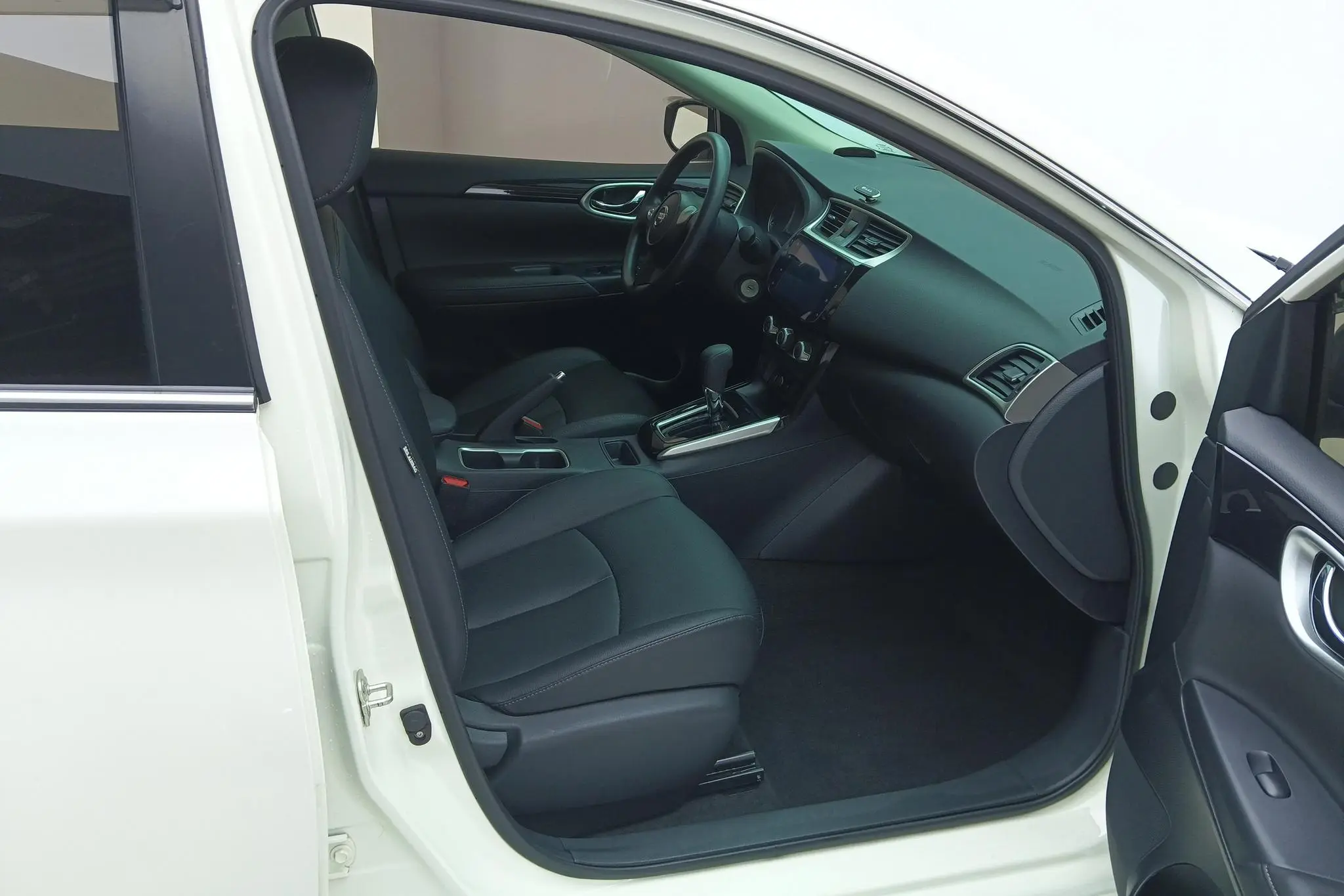 Nissan Xuan Yi Facelift Classic 1.6 XL CVT Deluxe Edition