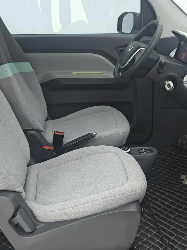 Wuling Wuling Hongguang MINIEV Macaron Premium Lithium Iron Phosphate