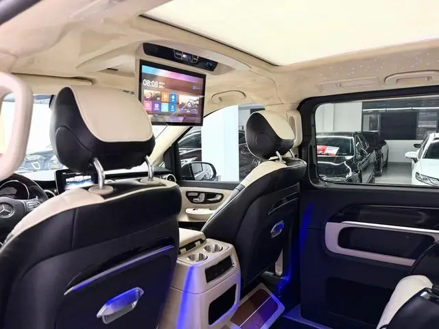 Mercedes-Benz Mercedes-Benz V-class V 260 Pilot Version Country V