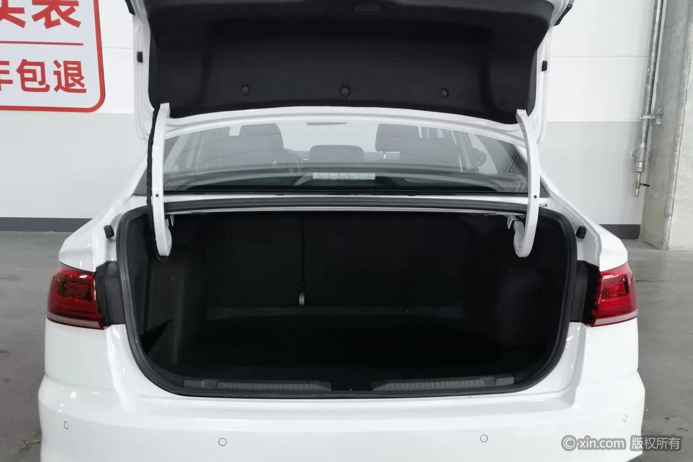 Volkswagen Bora 200TSI DSG Smooth Version
