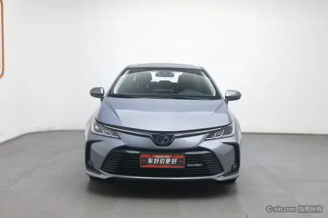 TOYOTA Corolla Dual engine 1.8L E-CVT GL-i Elite Edition