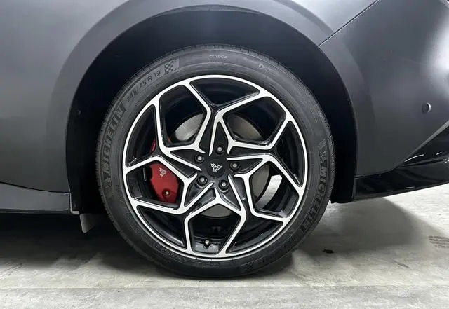 Neta Nezha GT 580 four-wheel drive version