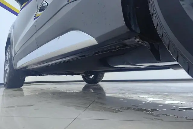 Hyundai Shengda 380 TGDi GLS automatic two-wheel drive deluxe Edition