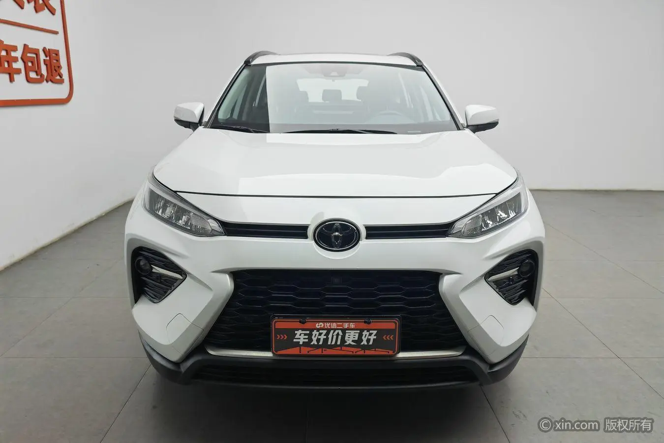TOYOTA Wilanda 2.0L two-wheel drive luxury PLUS edition