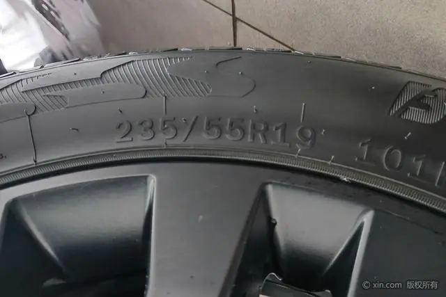 Dongfeng Fengxing Popular T5 EVO 1.5TD DCT Diamond Edition