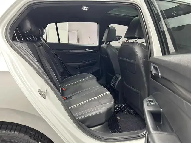 Volkswagen golf 280TSI DSG R-Line Lite