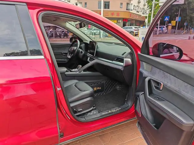 BYD Song Pro DM DM 1.5T four-wheel drive performance version flagship model