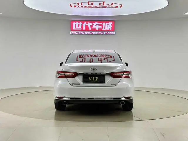 TOYOTA Camry 2.0GVP Leading Edition