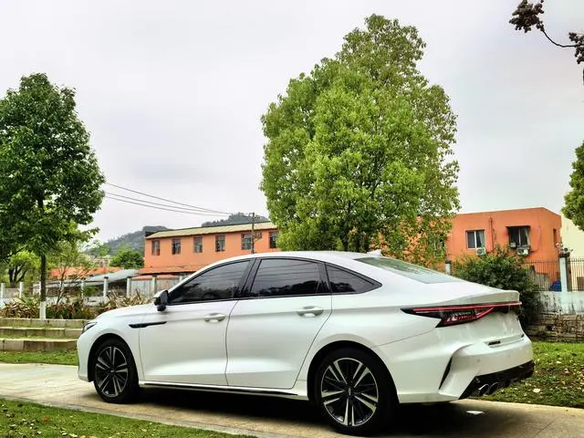 Chery Fulwin Arrizo 8 High-energy version 2.0T DCT Jin