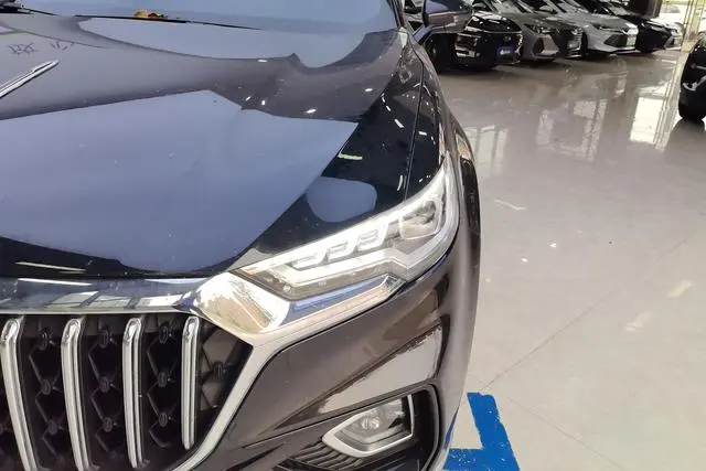 Hongqi Hongqi HS5 Facelift 2.0T Zhilian Flag Enjoy Edition