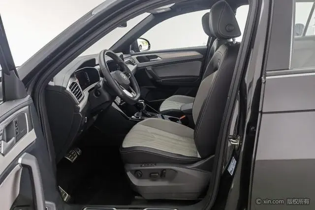 Volkswagen Tanyue Facelift 380TSI four-wheel drive R-Line Pro smart edition