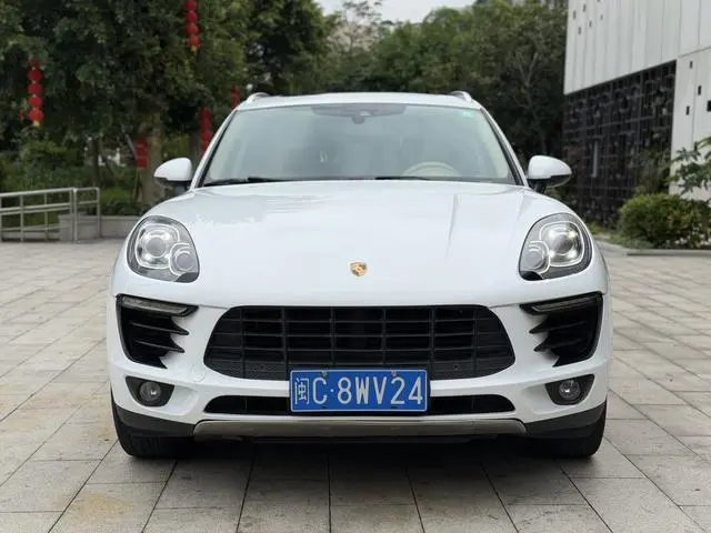 Porsche Macan Macan 2.0T