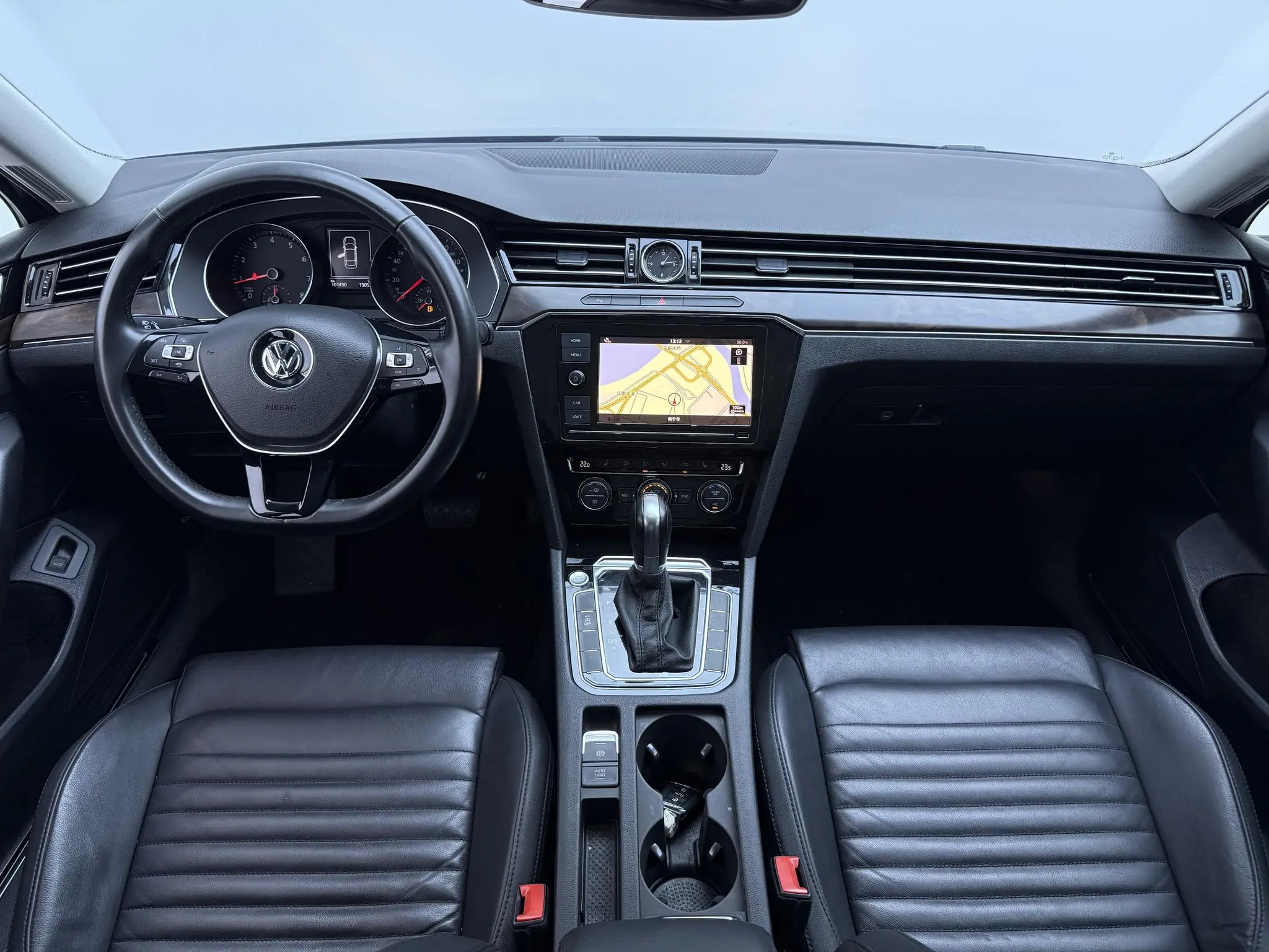 Volkswagen Magotan 330TSI DSG Luxury Country VI