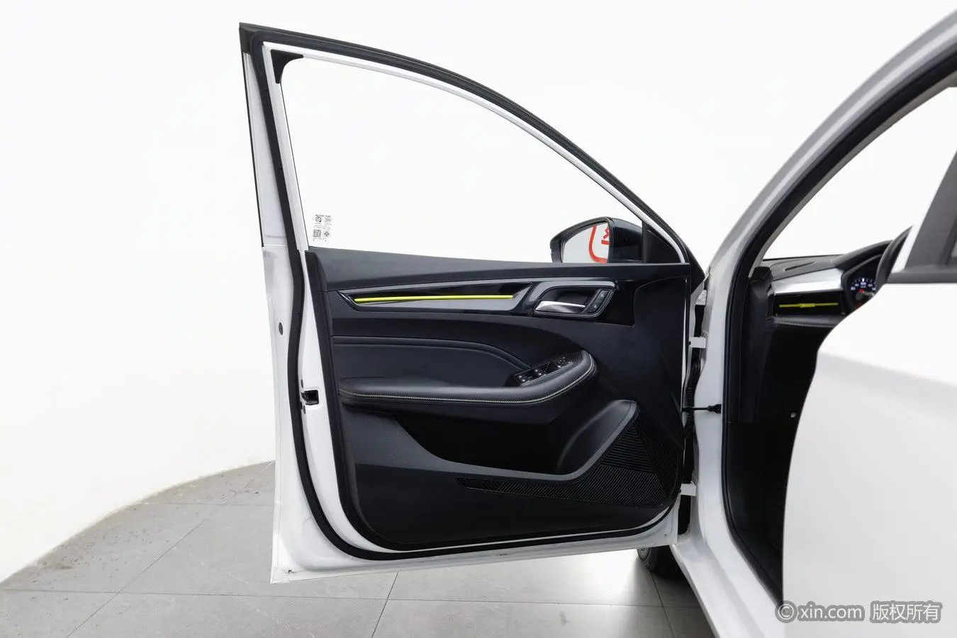 Roewe Roewe i5 1.5L manual platinum version