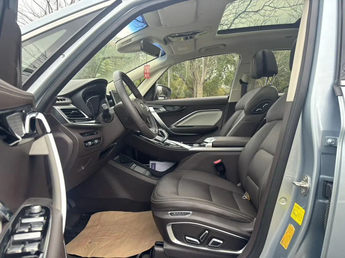 Geely Jiajie 1.5TD DCT Premium Type