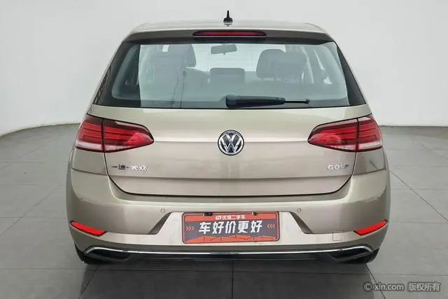Volkswagen golf 1.6L automatic comfort type country V