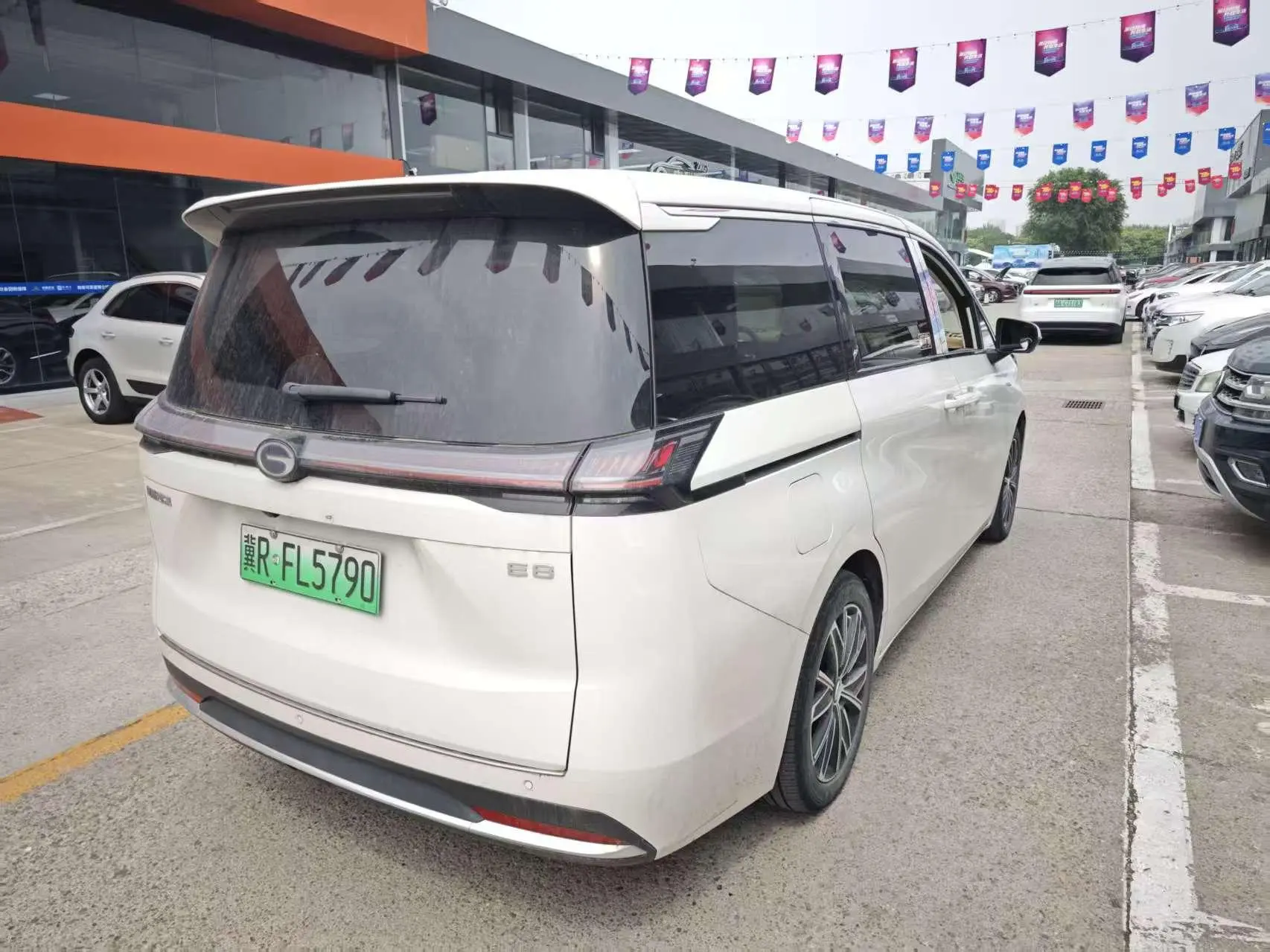 GAC Trumpchi E8 PHEV 2.0ATK 150km MAX+