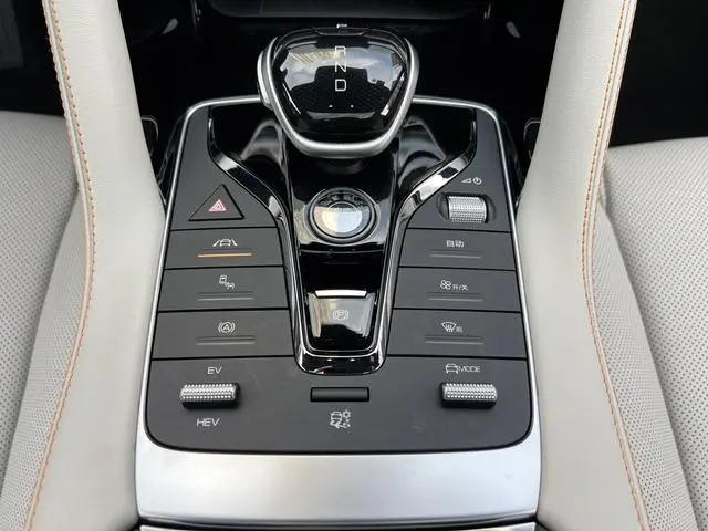 BYD Song PLUS DM DM-i 110KM two-wheel drive flagship PLUS