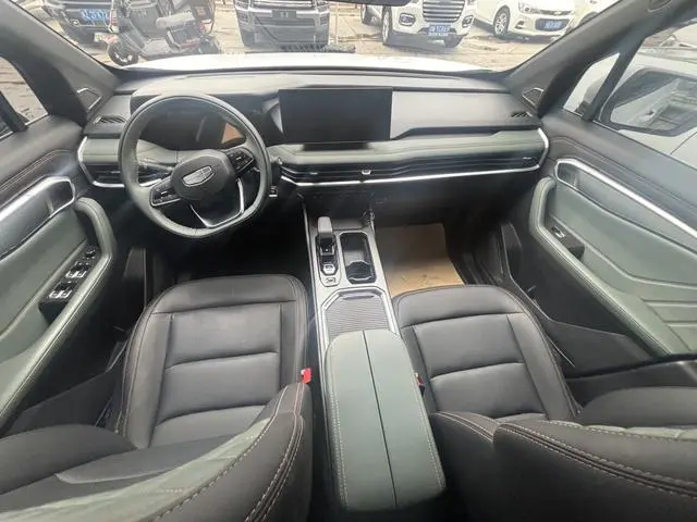 Geely Haoyue L 2.0TD DCT Flagship