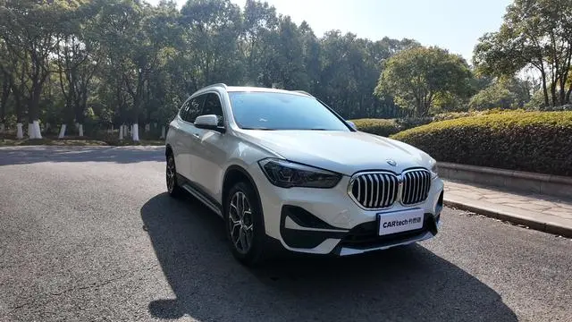 BMW BMW X1 sDrive20Li Exclusive type