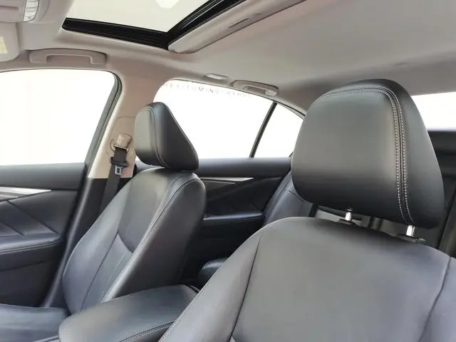 Infiniti Infiniti Q50L 2.0T Premium Version Country VI