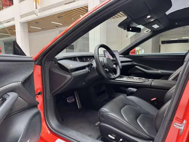 Xiaomi Xiaomi SU7 Four-wheel drive, long battery life, Max version