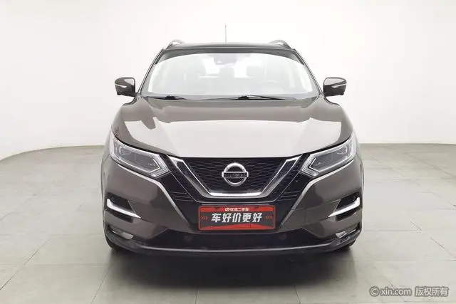 Nissan Qashqai 2.0 L XV Prem Deluxe Edition