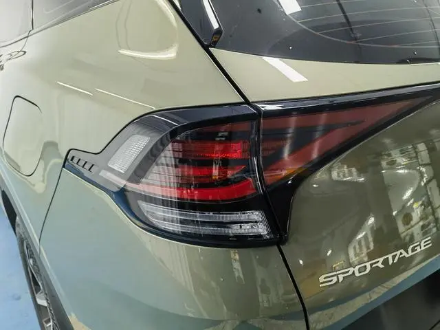 Kia Lion Platinum expands the world 1.5T two-wheel drive Premium edition