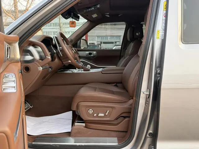 Tank Tank 700 Hi4-T Extreme Edition