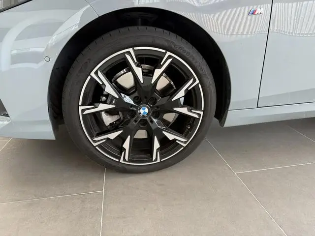 BMW BMW 2 Series 225L M Sports Yao Ye Suit