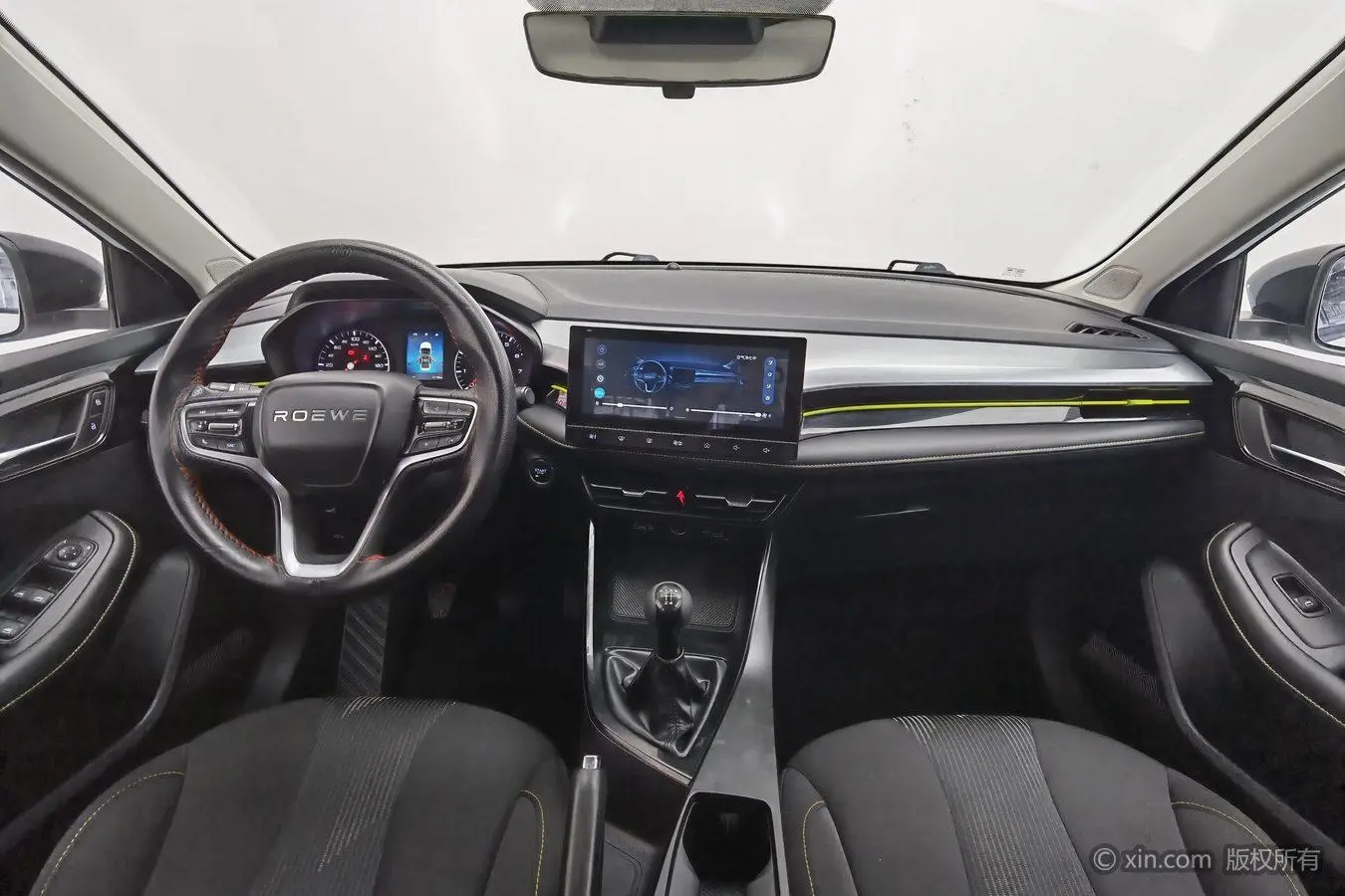 Roewe Roewe i5 1.5L manual platinum version