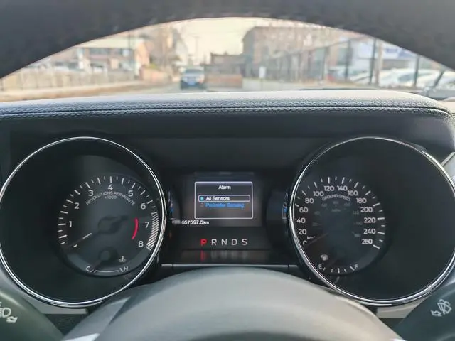 Ford Mustang 2.3T Performance Version