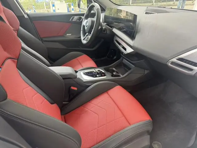 BMW BMW 2 Series 225L M Sports Yao Ye Suit