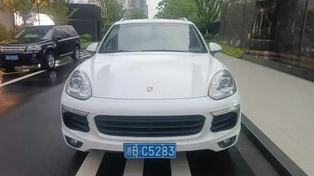 Porsche Cayenne Cayenne Platinum Edition 3.0T
