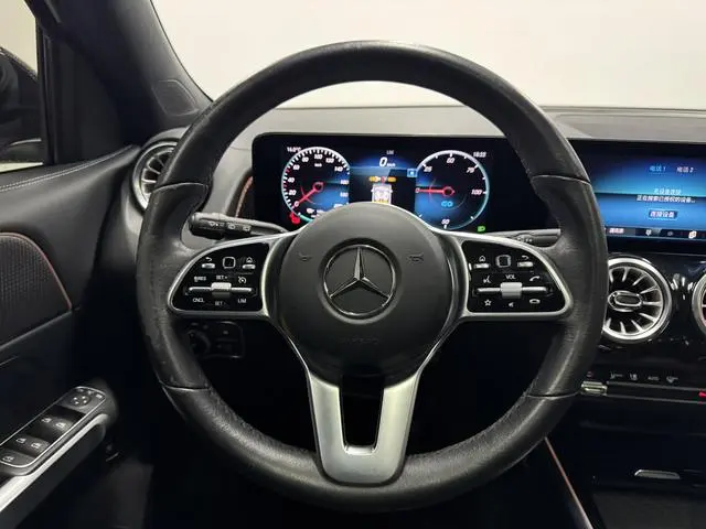 Mercedes-Benz Mercedes-Benz EQB EQB 260