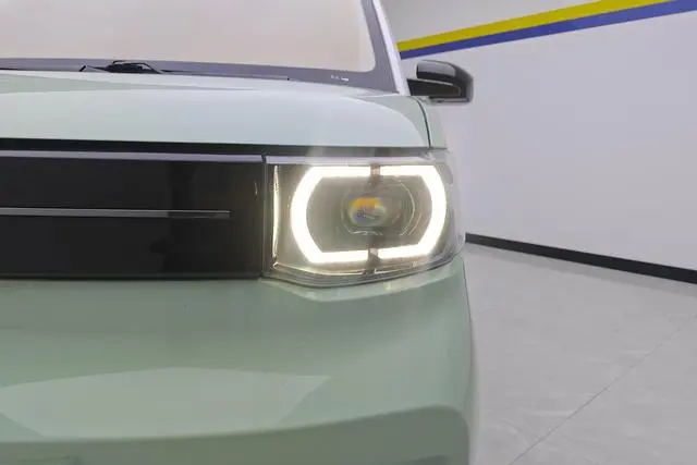 Wuling Wuling Hongguang MINIEV Macaron Premium Lithium Iron Phosphate