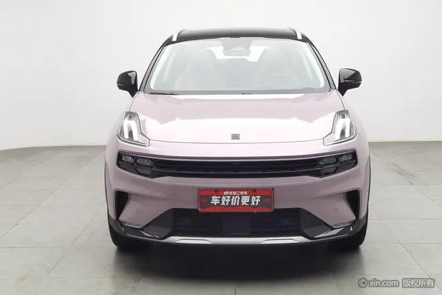 LYNK & CO Lynk 06 1.5T Shero Pink Special Edition