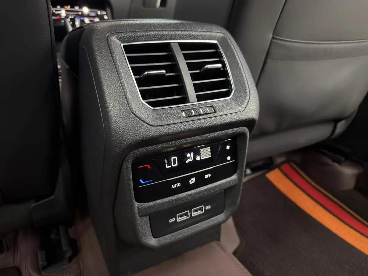 Volkswagen Tanyue 330TSI two-wheel drive Luxury Plus Premium Edition
