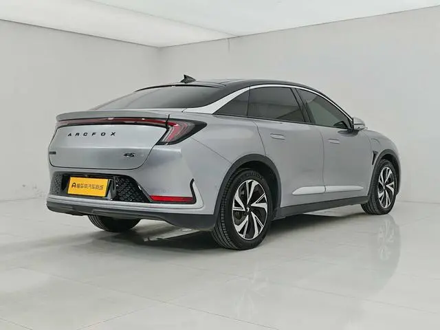 ARCFOX Polar Fox Alpha S 708S+ 160kW