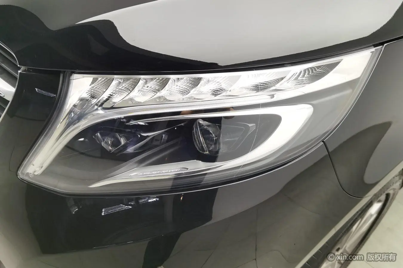 Mercedes-Benz Mercedes-Benz V-class V 260 Pilot Version Country VI