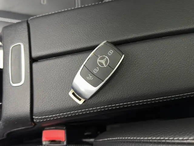 Mercedes-Benz Mercedes-Benz EQB EQB 350 4MATIC First Special Edition