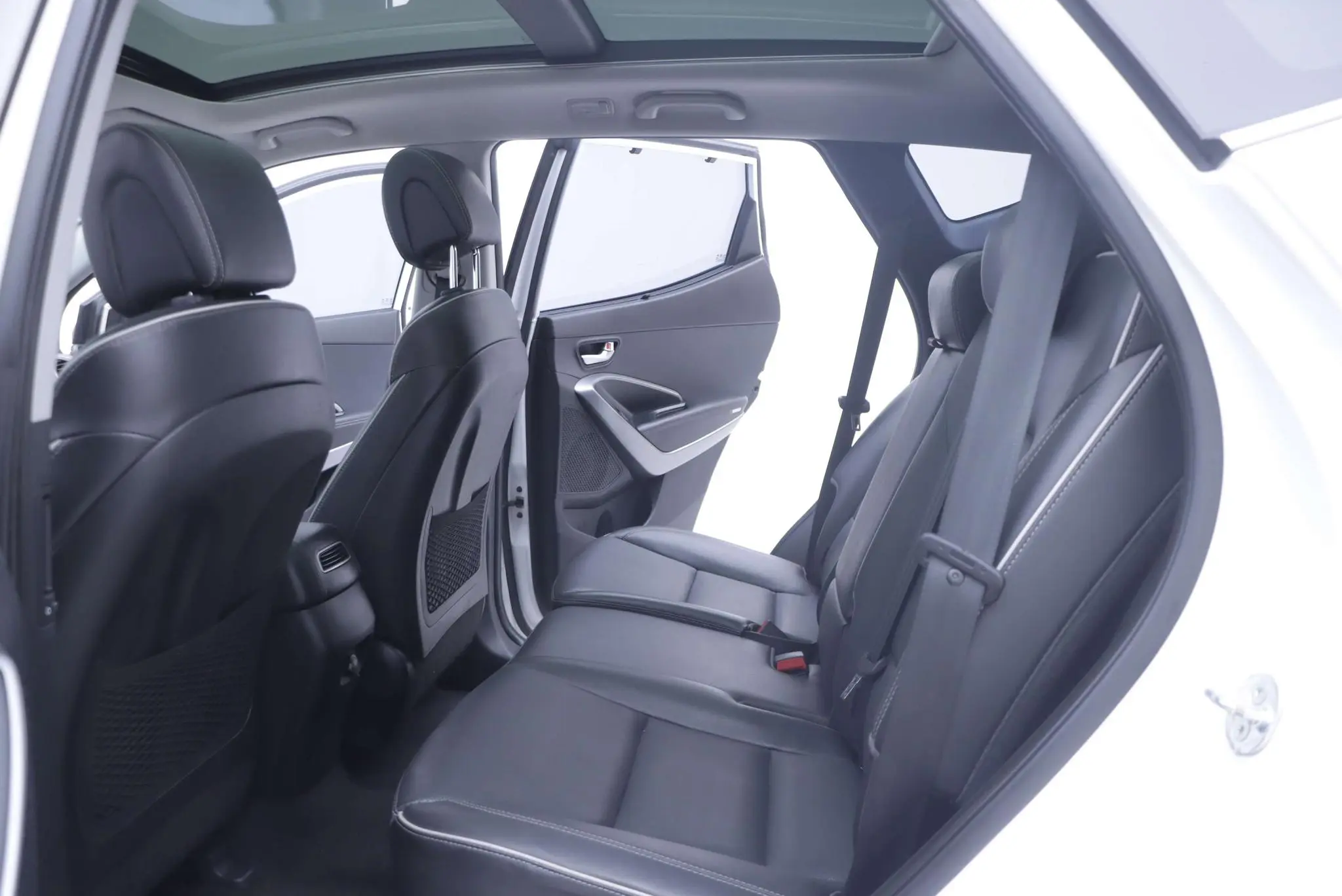 Hyundai Shengda 2.0T automatic four-wheel drive intelligent 7-seater