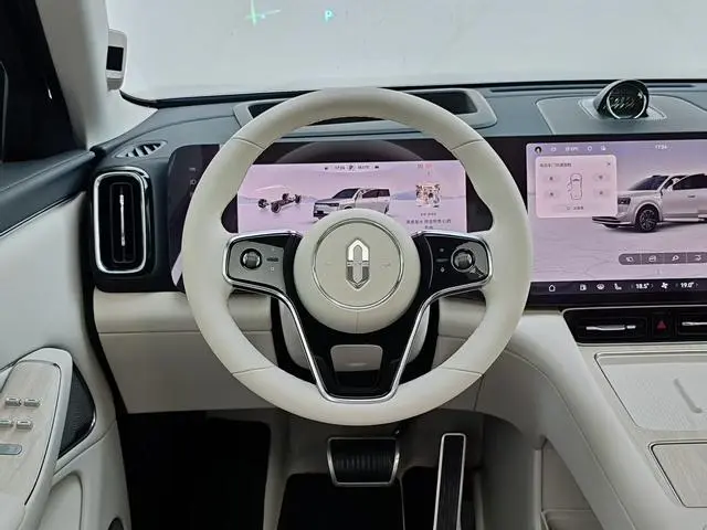 AITO Ask the world M8 Extended range Max+ five-seater version