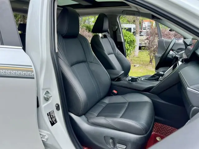 TOYOTA Ling Fang HARRIER 2.0L CVT two-wheel drive exclusive edition
