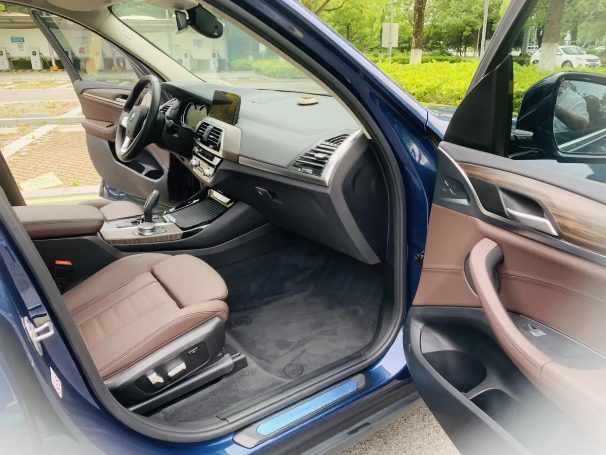 BMW BMW X3 xDrive28i Luxury Set