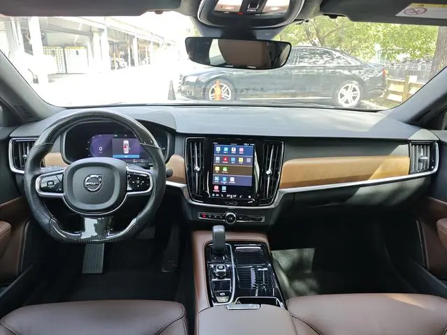 Volvo Volvo S90 PHEV T8 E-drive Hybrid Zhiyi Deluxe Edition