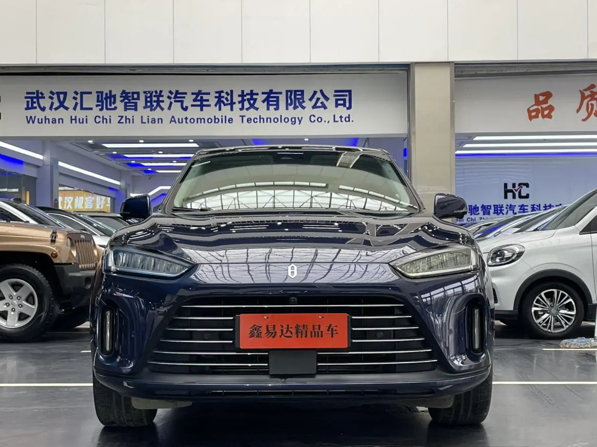 AITO Ask the world M5 Extended range four-wheel drive Ultimate edition